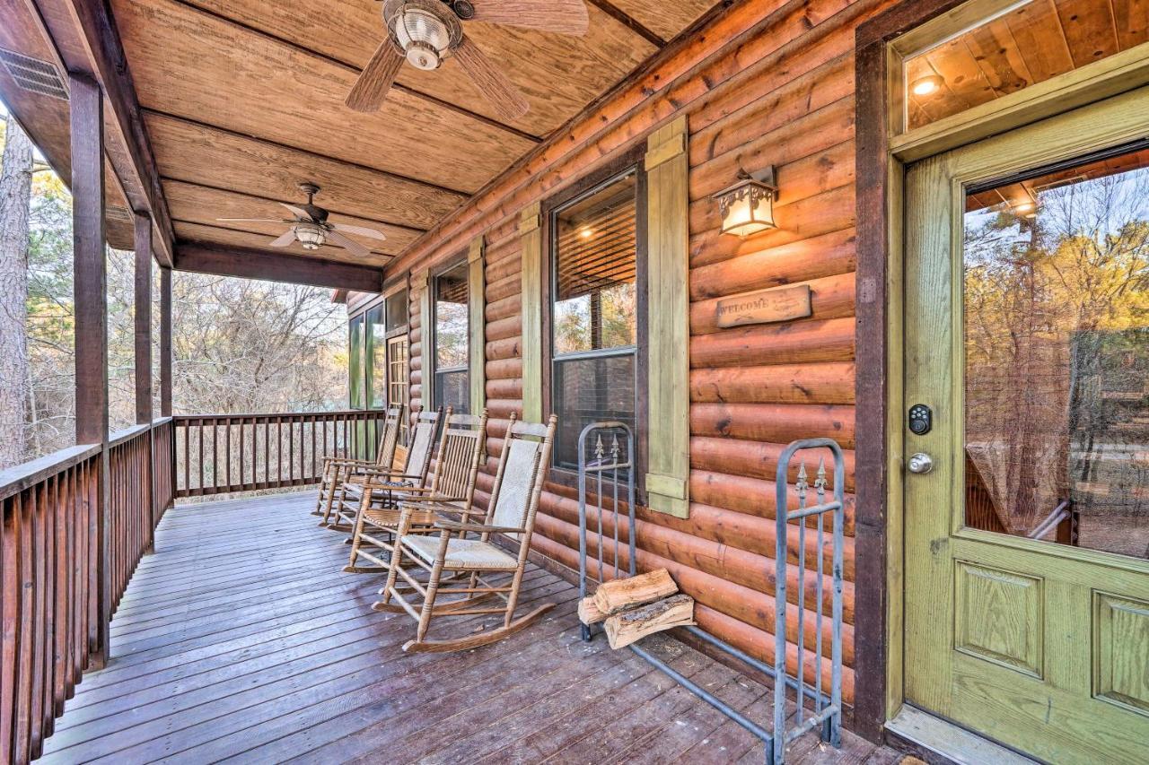 Broken Bow Cabin With Deck, Hot Tub And Fire Pit! Buitenkant foto
